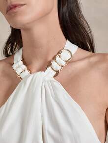 女士休闲纯色露背吊带上衣，夏季，女士夏季穿搭，女士春季穿搭，夏季度假穿搭，情人节，圣帕特里克节，女士海滩度假穿搭，外出穿搭，白色上衣，女士夏季穿搭，度假穿搭，女士度假装，女士海滩穿搭，女士露背吊带上衣和短裤套装 - 白色 - 查看 2