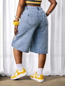 Slaydiva Quần jeans nữ dáng rộng lửng, ống rộng, thêu chữ và có túi, kiểu dáng thường ngày. - Rửa nhẹ - Xem 2