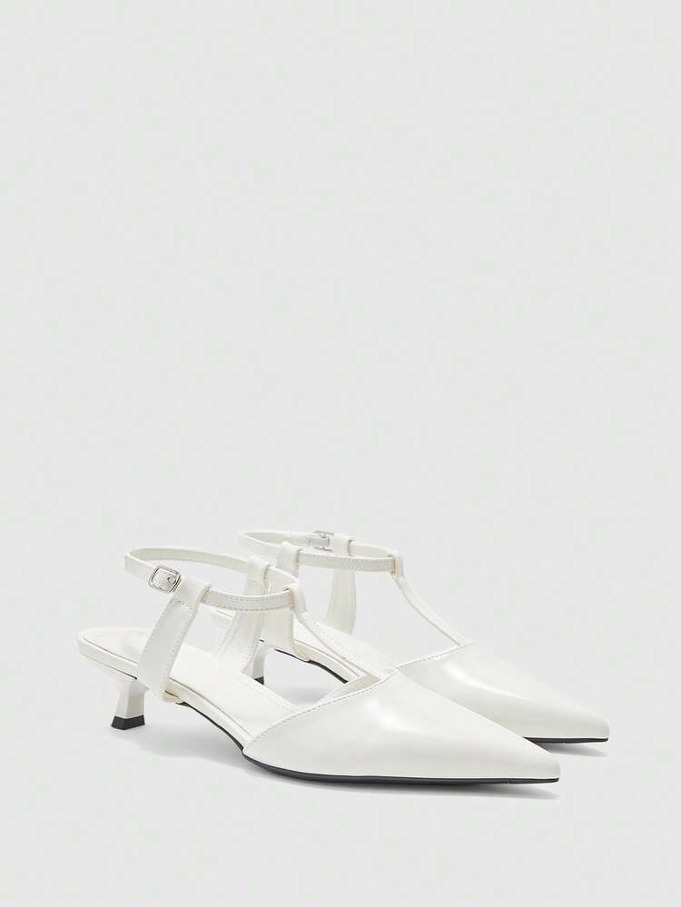 CUCCOO BIZCHIC Women Heeled Sandals