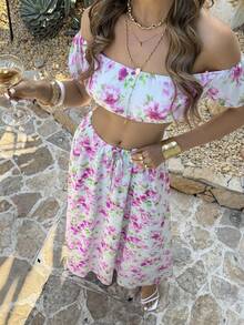 Lucivie 女士浪漫露肩碎花两件套 | 荷叶边短款上衣和长裙套装，性感优雅的春夏度假约会装 - 粉色 - 查看 8