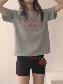 DAZY Women's Letter & Cartoon Print Round Neck Short Sleeve Casual T-Shirt - Grey - View 5