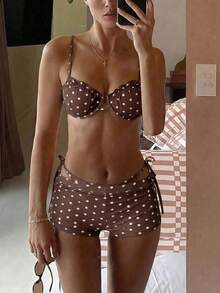 Swim Mod Bộ đồ bơi 3 món in chấm bi, có gọng, viền bèo nhún, kiểu dáng dễ thương, gồm quần bơi và quần đùi có dây rút bên hông. - Nhiều màu - Xem 1