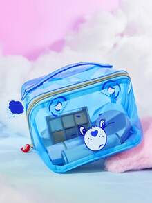 SHEIN X Care Bears 1款可爱图案大容量透明PVC化妆包，亚克力装饰，便携大容量，可收纳化妆品瓶及日常用品，适合女性和青少年使用，图案包括：欢呼熊、分享熊 - 藍色 - 查看 3