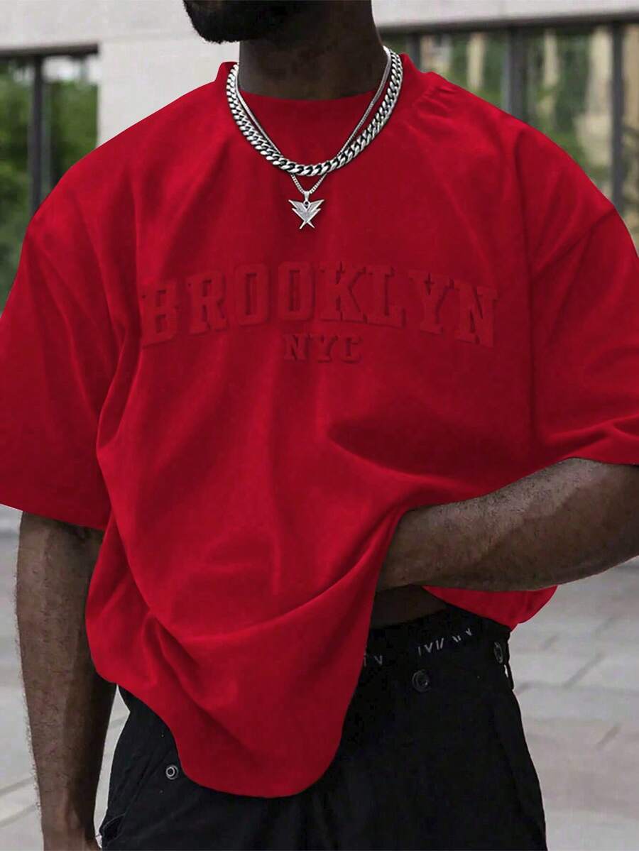 Manfinity Homme Plus Size Men's Letter Embossed Round Neck Casual Short Sleeve T-Shirt - Red - View 1