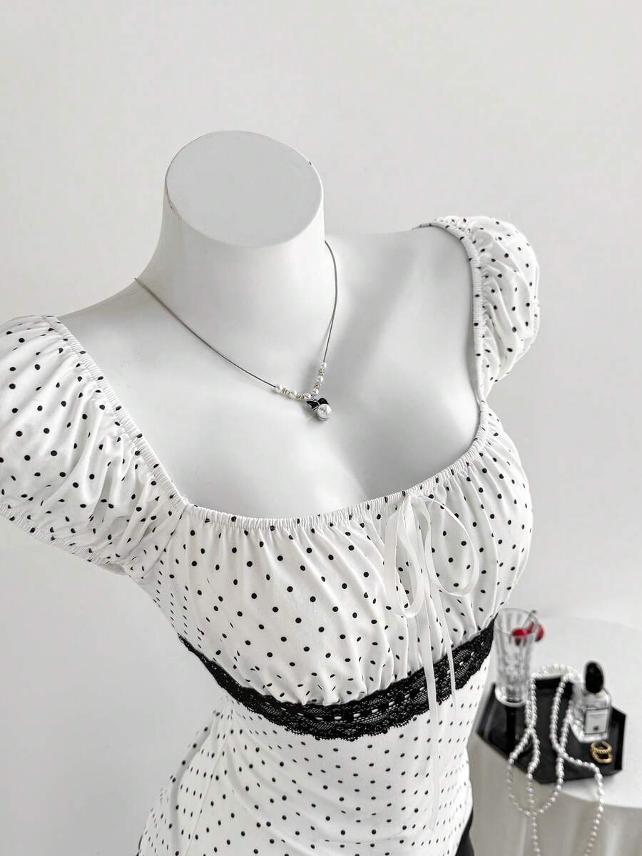Elamini Áo thun nữ mùa hè dáng ôm, chấm bi Pháp, cổ áo rộng, nơ và phối ren, gợi cảm. - trắng - Xem 1