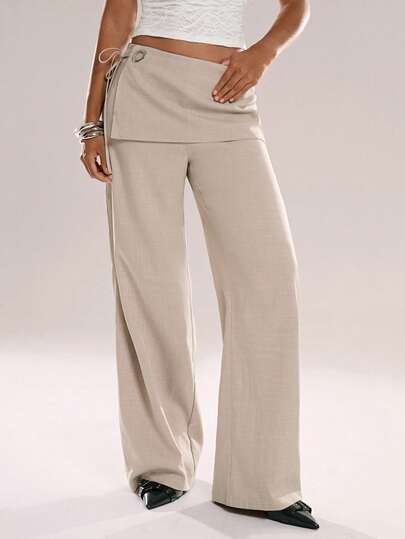 Avantive 卡其色二合一长裤，打造街头时尚酷女孩日常通勤造型，纯色休闲直筒宽松版型，适合日常穿着。