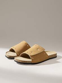 Solecia Neue Damen-Sandalen mit flacher Sohle, Slip-On-Hausschuhe, mattes PU-Material, einteilige Nietenverzierung, einfacher und bequemer Stil, vielseitiges Modell, geeignet zum Ausgehen, Einkaufen und Spazierengehen - Rostbraun - Übersicht 2