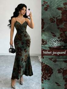 Rafferiza 女士褶皱花卉植绒无袖深V领连衣裙，适合正式场合、浪漫约会和日常穿着。 - 綠色 - 查看 2