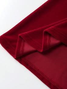 Franclia 高级性感V领珍珠吊带修身A字连衣裙，显瘦 - 紅色 - 查看 6