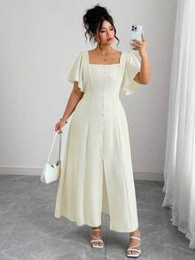 Roveilla 大码纯色荷叶边方领收腰连衣裙 女式方领连衣裙 象牙色大码连衣裙 优雅奶油色连衣裙 女式奶油色连衣裙 女式奶油色连衣裙 大码女式奶油色连衣裙 正式女式连衣裙 优雅经典 - 杏色 - 查看 3