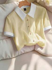 Franclia Áo sơ mi nữ thanh lịch màu hồng nhạt chất liệu chiffon nhăn, cổ trắng, tay ngắn, dáng rộng. - Màu be - Xem 3