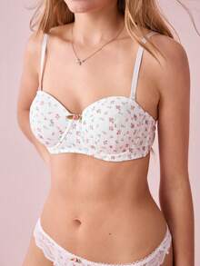 Bonmuse 2pcs/Set Women Lace Patchwork Wirefree Lingerie Bra And Panty Set, Spring Clothes - White - View 5