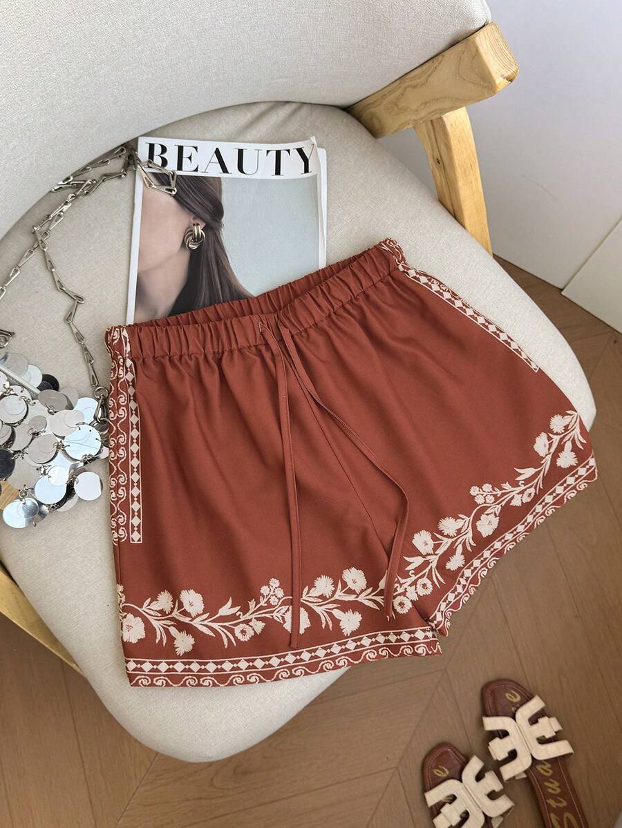 Airaco Pantalones cortos casuales de pierna ancha con cordón y estampado de monedas vintage, con un diseño elegante y estilizador - Óxido marrón - Ver 1