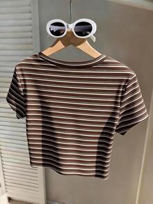 Resyla Women's Striped Round Neck Short Sleeve Cropped Top, Fitted Design, Spring/Summer - Brown - View 2
