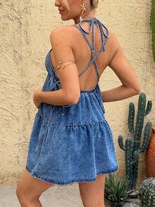 SHEIN 孕妇休闲露背牛仔连衣裙，荷叶边下摆，适合度假、夏季嘉年华、通勤、毕业典礼等场合，时尚又可爱，充满Y2K风格，街头风十足，适合派对、婚礼、商务休闲、海滩、毕业典礼、复活节等场合。这款牛仔露背娃娃迷你连衣裙，休闲无袖系带荷叶边层叠蓝色牛仔连衣裙，清新优雅，充满节日气息。 - 藍色 - 查看 2