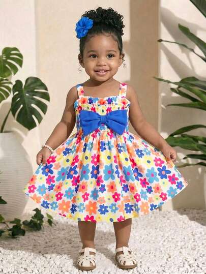 SHEIN 女婴彩色碎花印花蝴蝶结休闲度假连衣裙，夏季