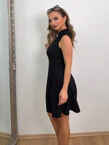 Jeta Ari Women's Polo Collar Color Blocking Elegant Dress With Button Design - Black - View 4
