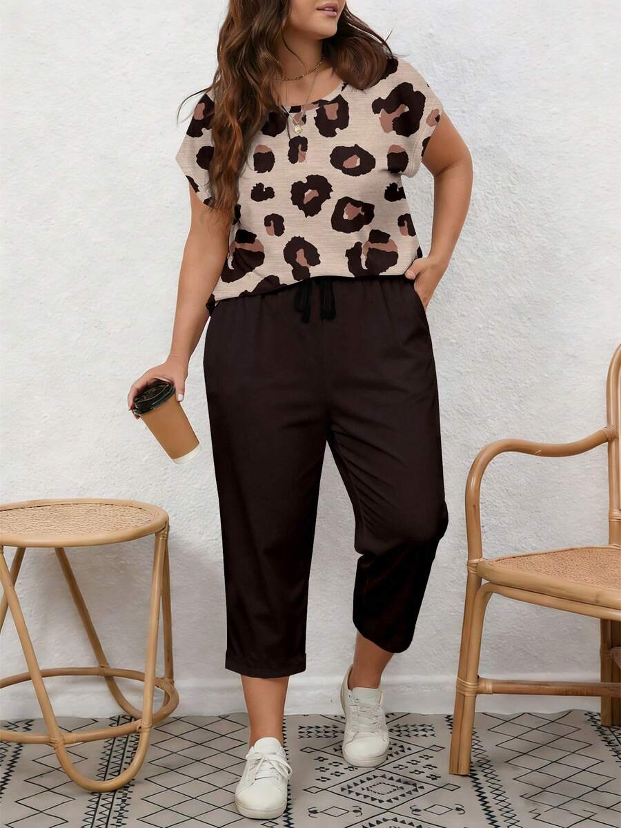 EMERY ROSE Bộ đồ nữ cỡ lớn kiểu dáng vintage họa tiết da báo, gồm áo tay ngắn cổ tròn và quần ống rộng, thích hợp cho mùa hè. - Nhiều màu - Xem 1