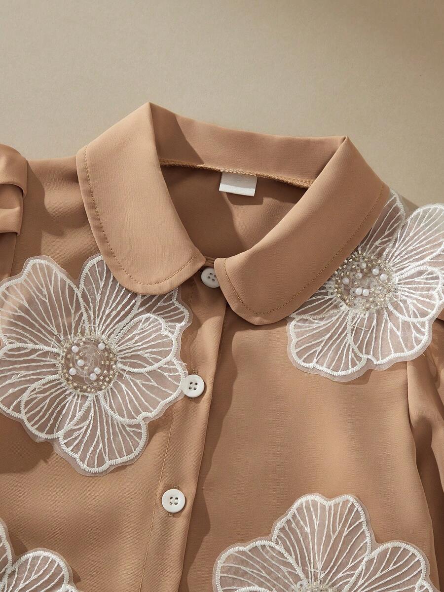 SHEIN 少女花卉装饰花瓣袖衬衫 - 卡其色 - 查看 1