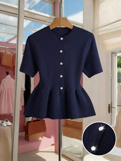 SHEIN Franclia Áo dệt kim nữ màu trơn cổ tròn tay ngắn cài một hàng khuy kiểu dáng thường ngày