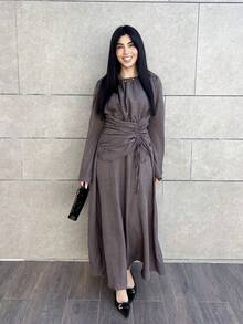 Hitanina 女式纯色船领喇叭袖褶饰腰时尚长裙 - 咖啡棕 - 查看 1