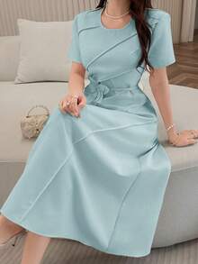 Vestido de verano de mujer de cuello redondo elegante y texturizado, de manga corta - Celeste - Ver 4