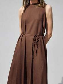 Ontre 女士深咖啡棕色舒适亲肤高品质亚麻竹纤维面料圆领无袖露背褶裥A字连衣裙，带口袋，低调复古风，优雅度假休闲风，时尚都市通勤风，高品质机场时尚，四季皆宜的荷叶边棕色连衣裙，度假装扮，女士沙滩装，四季皆宜的明星同款超大喇叭裙摆飘逸浪漫舒适的棕色连衣裙，无袖长款连衣裙，度假装，女士夏季连衣裙 - 咖啡棕 - 查看 6