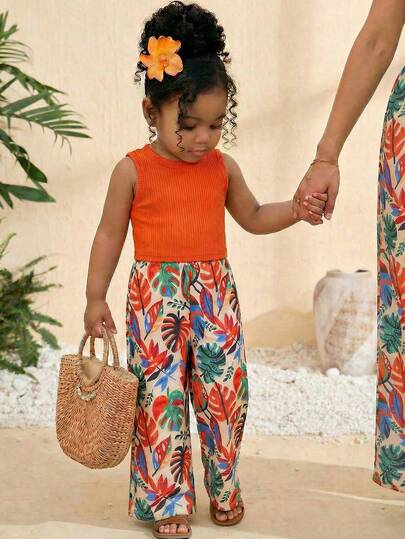 SHEIN 2件套女婴针织纯色休闲背心和碎花裤套装