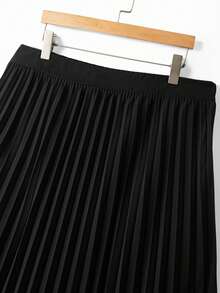 GlowEve CURVE Plus Size Women's Fashion Commuter Puff Sleeve Blazer + Plus Size Women's Fashion Commuter Pleated Skirt 2 Piece Set Two Piece Outfit Women - Black - View 5
