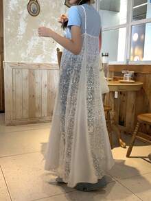 Livesso 吊带蕾丝女式时尚上衣，侧开衩 - 白色 - 查看 2