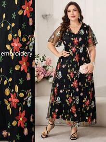 Reflora 大码优雅浪漫网纱刺绣短袖连衣裙，新年连衣裙 - 彩色 - 查看 6