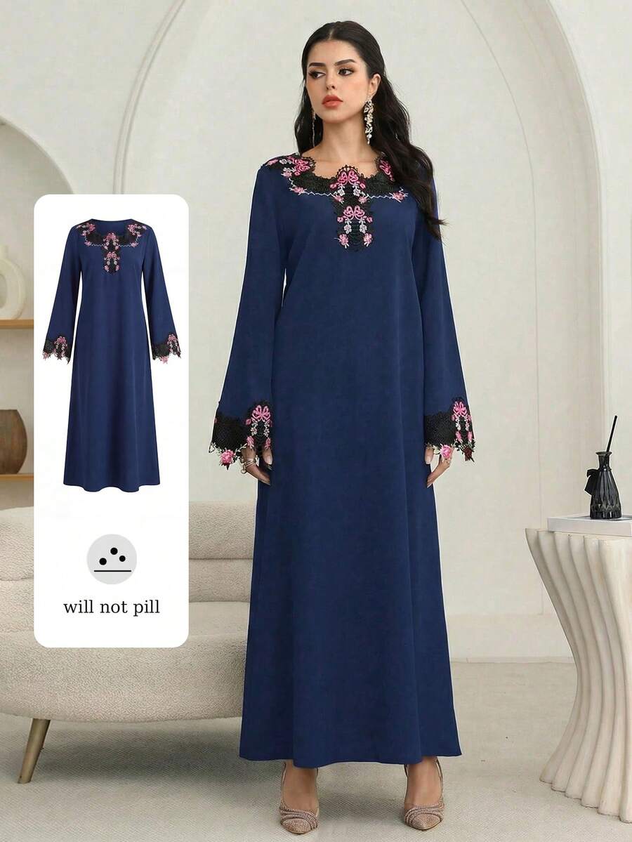 Al Najma 女士秋季黑色褶皱长袖花卉刺绣荷叶边下摆优雅阿拉伯连衣裙 - 藏蓝色 - 查看 1