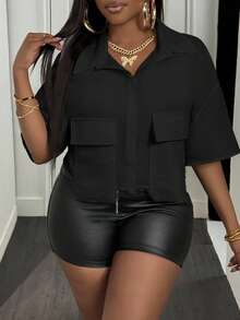 Slaydiva Blusa feminina plus size casual branca com gola polo, manga curta e bolsos, modelo A. Blusa feminina casual branca com ombros caídos, manga curta e bolsos, ideal para primavera/verão. Perfeita para o dia a dia. - Preto - Ver 7