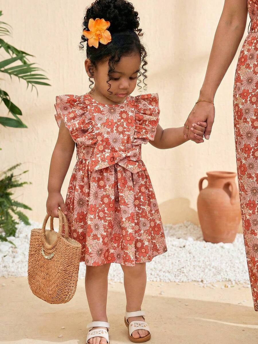 SHEIN 女婴碎花荷叶边休闲连衣裙 - 彩色 - 查看 1