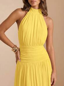 SHEIN BAE 秋冬季纯粉色女士露背吊带褶皱性感高开衩优雅长裙，适合鸡尾酒会、浪漫约会、聚会、正式活动、伴娘礼服、晚礼服、圣诞节、新年、情人节、夏季连衣裙、下午茶派对等场合。 - 黃色 - 查看 5