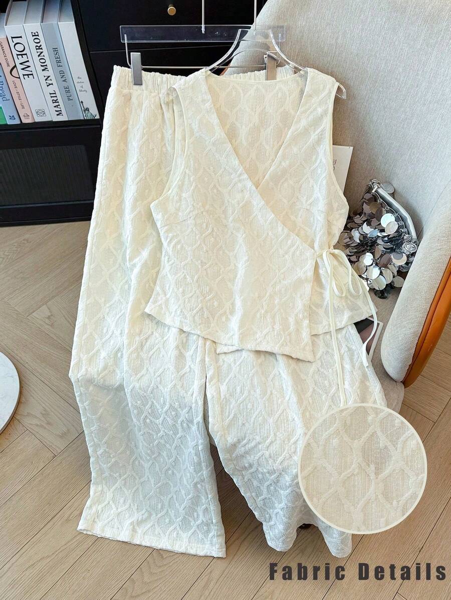 GlowEve CURVE Bộ đồ hè cỡ lớn 2 món, chất liệu vải dệt họa tiết, màu trơn, không tay, buộc dây. - trắng - Xem 1