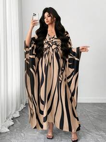 SHEIN Elenzya Đầm Abaya tay cánh dơi cổ chữ V thanh lịch in hoa dành cho nữ cỡ lớn mùa xuân/hè. - Màu Khaki - Xem 1