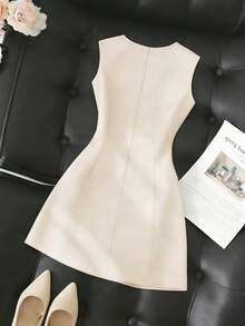 SHEIN Franclia 纯色圆领修身前蝴蝶结无袖女式连衣裙 - 杏色 - 查看 2