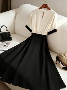 GlowEve CURVE Women's Plus Size Woven Fabric Turndown Collar Regular Shoulder Short Sleeve Ruched Loose Straight Shoulder A-Line Maxi Dress, Spring French Style Dress Black And White Dress Black And White Dress Women Women's Midi Dress Button Dress Two Tone Dress - Multicolor - View 2