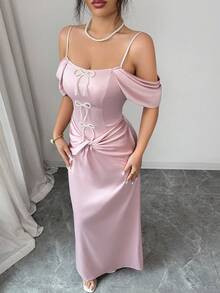 Elenzga 女士优雅时尚通勤休闲舒适迷人复古简约高端浪漫假日宫廷淑女温柔吊带露肩修身仿珍珠蝴蝶结装饰设计纯色缎面连衣裙 - 粉色 - 查看 6