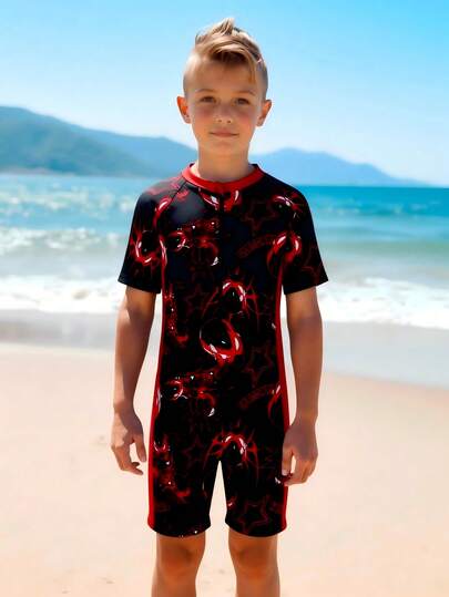 男童卡通连体防晒衣和短裤套装