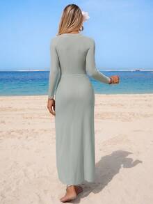 SHEIN Swim 2026夏季新款女士纯色两件套褶皱露脐上衣和比基尼泳裤，适合沙滩、音乐节、度假、海边约会、假日等场合，性感、优雅、休闲皆宜，也适合沙滩派对、泳池派对等场合。单肩比基尼，单肩泳衣，两件式泳衣，女士泳装，黑色保守比基尼套装，修身长裙，沙滩装，女士休闲长裙，假日套装，修身长裙，女士休闲连衣裙。 - 綠色 - 查看 2