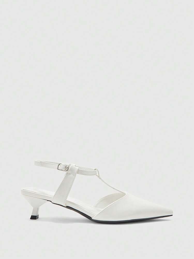 CUCCOO BIZCHIC Women Heeled Sandals