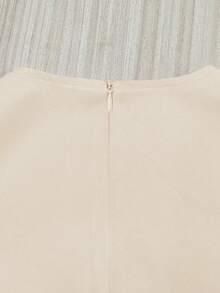 SHEIN Franclia 纯色圆领修身前蝴蝶结无袖女式连衣裙 - 杏色 - 查看 4