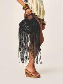MISSGUIDED 手工编织几何图案流苏肩包，长流苏穗饰，波西米亚风斜挎包，适合节日、夏季和海滩等场合。 - 黑色 - 查看 1