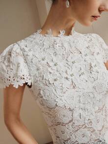 Anewsta Women's New Lace Patchwork Hollow Elastic Lace Floral Fitted Blouse, Suitable For Mother's Day, Spring/Summer - White - View 1