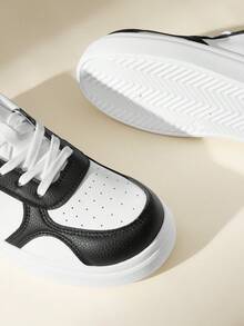 CUCCOO EASI Women's Casual Sneakers - Black and White - View 3