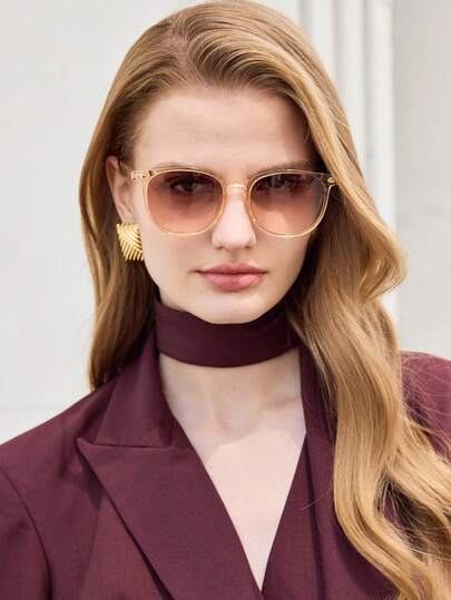 Visivana Vintage Plastic Square Sunglasses, Fashionable Classic Decoration For Outdoor Travel, Beach & Holiday, Uv400 Protection Cute Sunglasses Beach Sun Glasses Beach Accessories For Women Sun Glasses Sunglasses Shades Basics And Suit For Sweater Jeans Sweatpants Hoodie Jackets Dress And Long Sleeve Shirt Fashionable Shade Elegant Outfit Family Outings Travel Vacation Holiday For Summer Beach Vacation,Outdoor,Travel Modern Elegant Fashion Accessories Casual Elegant Modern Party Bohemia Style ,Gifts For Mother's Day, Graduation Season And Vacation Season