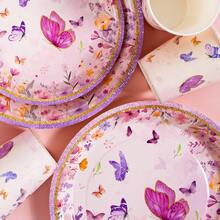 粉色底小蝴蝶图案一次性餐盘、餐巾纸和杯子套装，可供20位客人使用。这款一次性派对用品套装（包括餐盘、餐巾纸和杯子）非常适合生日派对、婚礼和家庭野餐。 - 查看 6