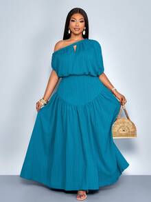 SOLERSUN Plus Size Women's Elegant Summer Sky Blue Slant Shoulder Pleated Maxi Dress - Teal Blue - View 6